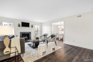 1530 Bedford Forge Court 14, Chesterfield, MO 63017