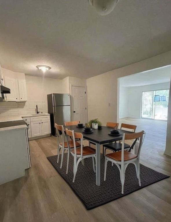 31 Vine St 22, Weymouth, MA 02188