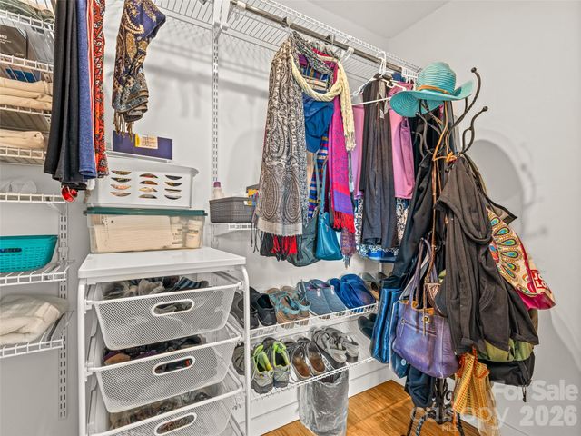 647 Town Mountain Road 309, Asheville, NC 28804
