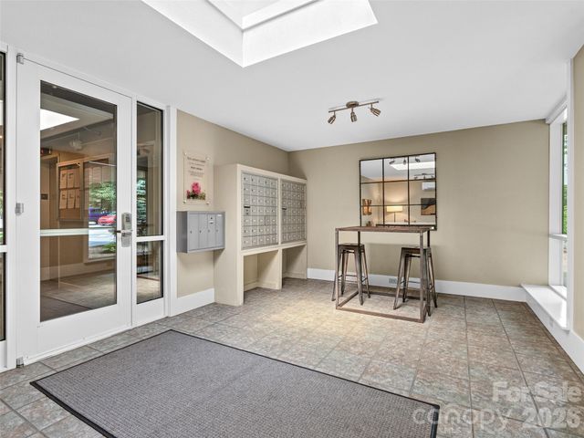 647 Town Mountain Road 309, Asheville, NC 28804