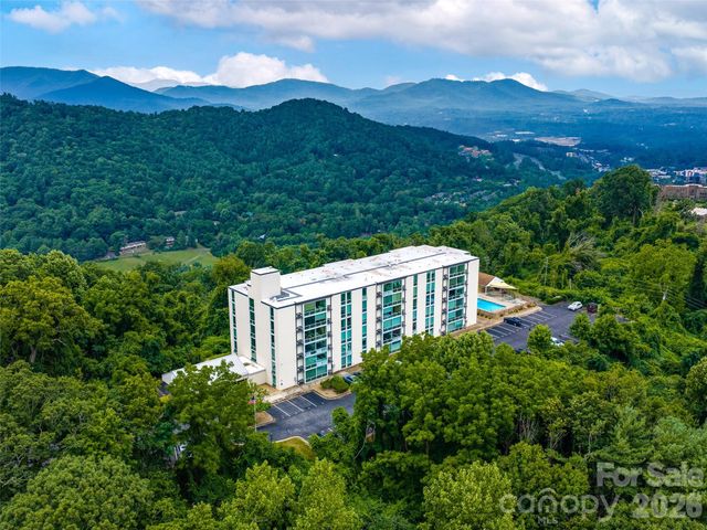647 Town Mountain Road 309, Asheville, NC 28804