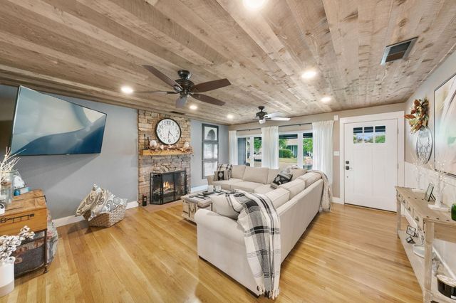 2533 Cambon Way, Sacramento, CA 95821