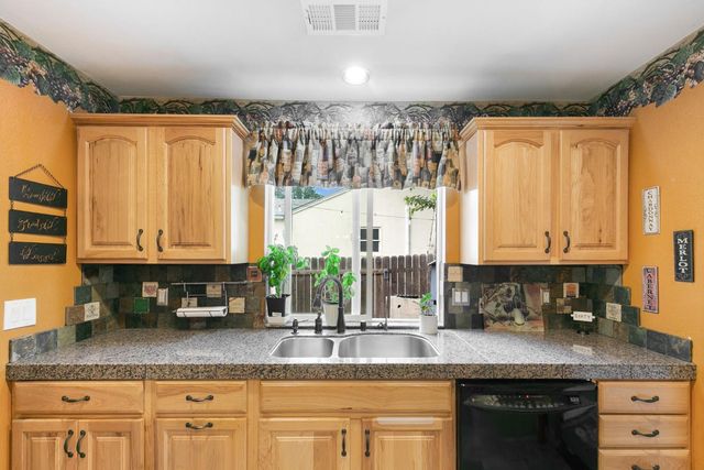 2533 Cambon Way, Sacramento, CA 95821