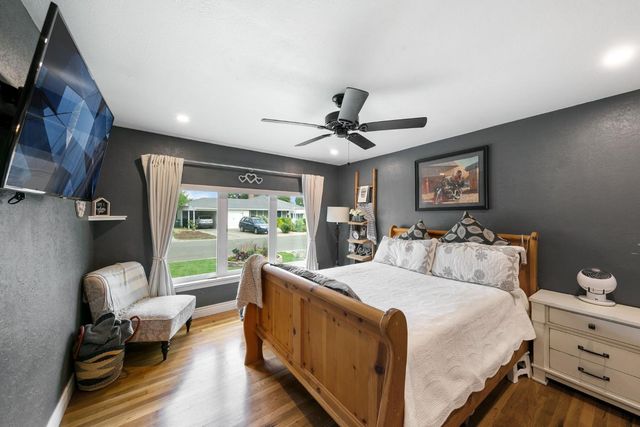 2533 Cambon Way, Sacramento, CA 95821