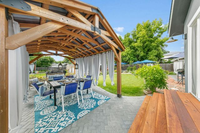 2533 Cambon Way, Sacramento, CA 95821