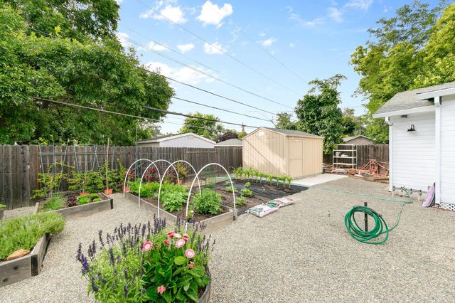 2533 Cambon Way, Sacramento, CA 95821