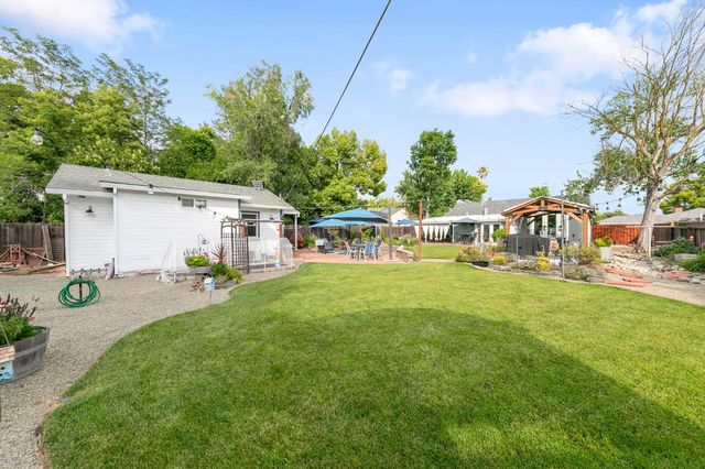 2533 Cambon Way, Sacramento, CA 95821