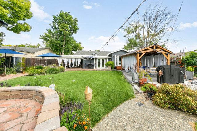2533 Cambon Way, Sacramento, CA 95821