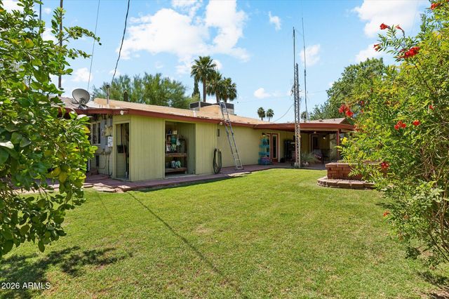 7050 N 8TH Avenue, Phoenix, AZ 85021