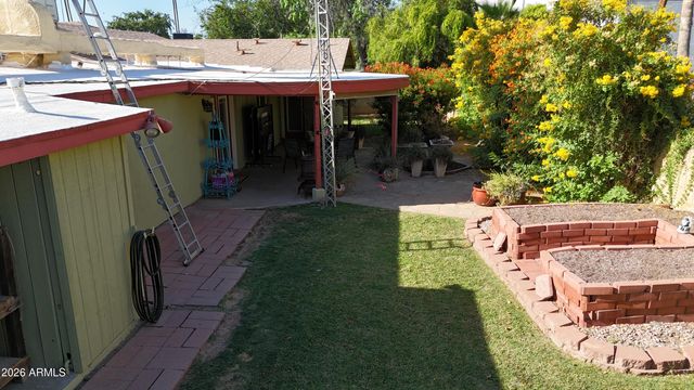 7050 N 8TH Avenue, Phoenix, AZ 85021