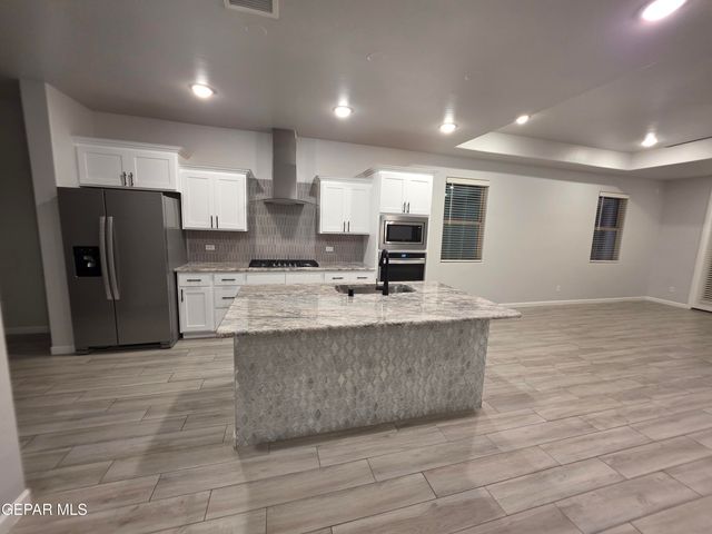 429 SOLEIL Road, Socorro, TX 79927