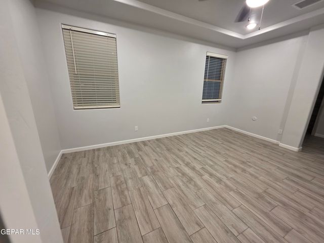 429 SOLEIL Road, Socorro, TX 79927