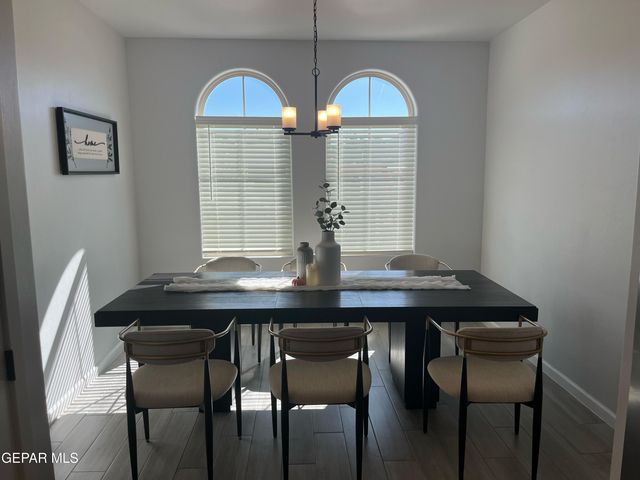 429 SOLEIL Road, Socorro, TX 79927