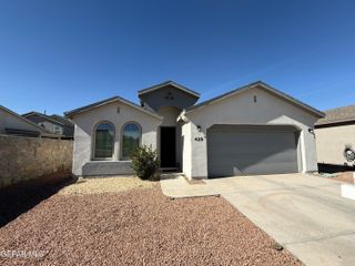 429 SOLEIL Road, Socorro, TX 79927