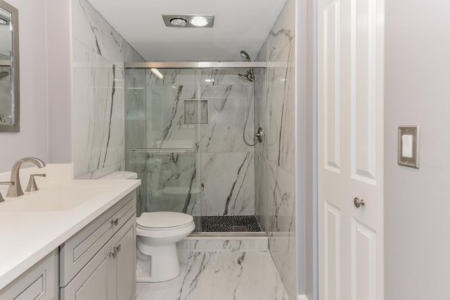 156 LAKE EVELYN Drive, West Palm Beach, FL 33411