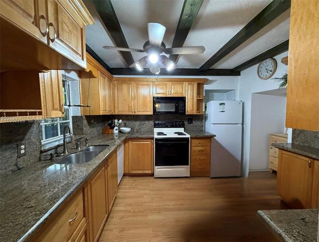 3030 SW 57th Ave, Miami, FL 33155