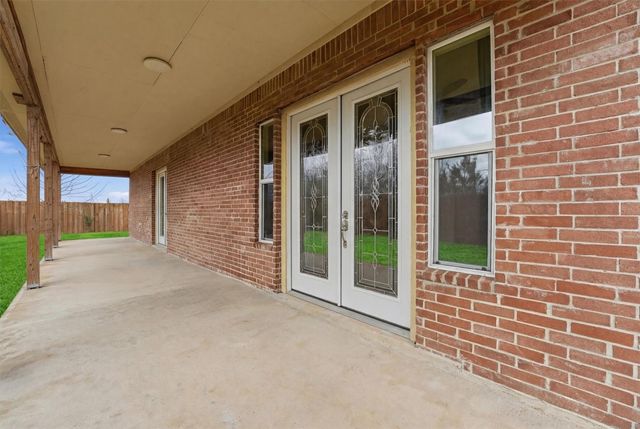 2060 Road 5704, Cleveland, TX 77327