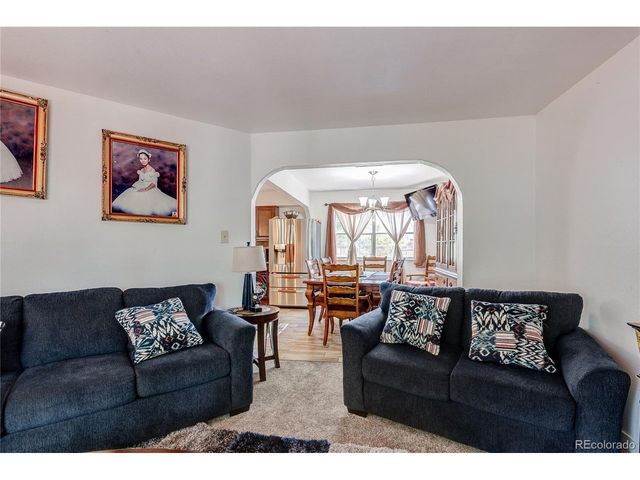 13142 E Louisiana Ave, Aurora, CO 80012