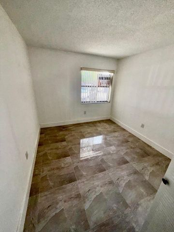 9405 Fontainebleau Boulevard 109, Miami, FL 33172