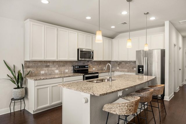 6205 Tanzanite DR, Killeen, TX 76542