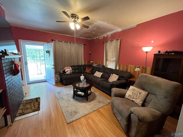 7430 4th Avenue, Altoona, AL 35952