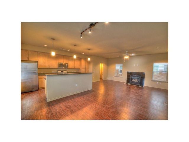 2606 Wilson ST 904, Austin, TX 78704