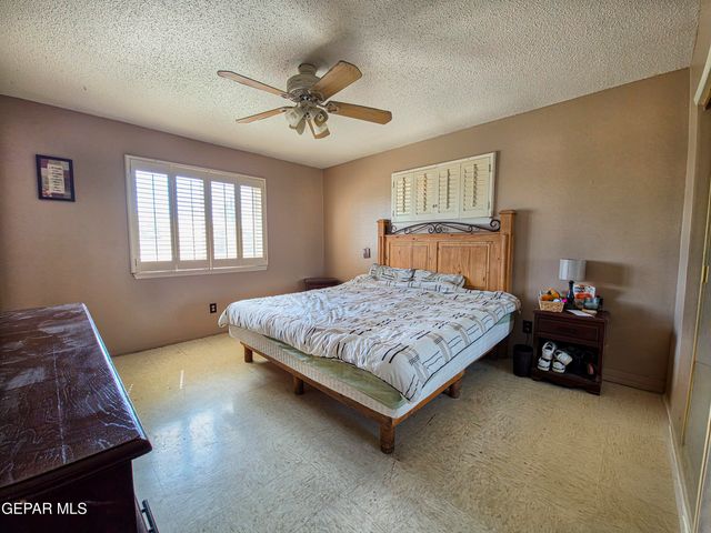 3011 WEDGEWOOD Drive, El Paso, TX 79925