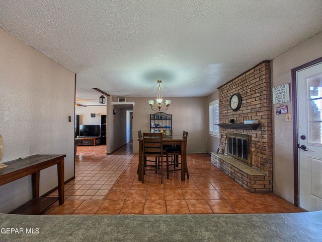 3011 WEDGEWOOD Drive, El Paso, TX 79925