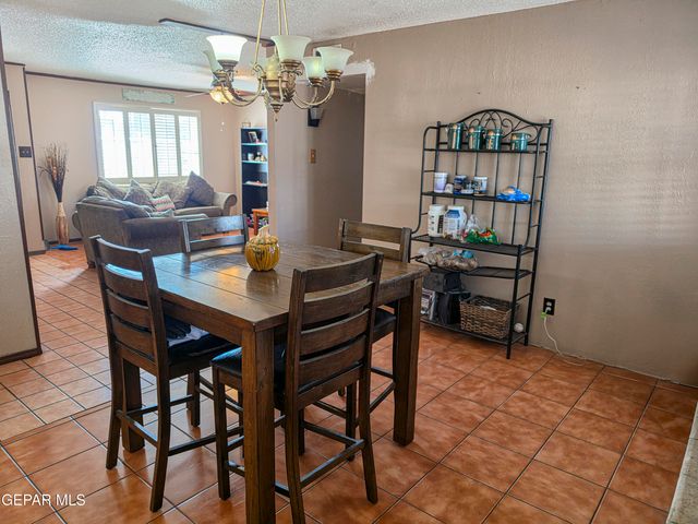 3011 WEDGEWOOD Drive, El Paso, TX 79925