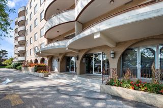 6400 N Cicero Avenue 410, Lincolnwood, IL 60712