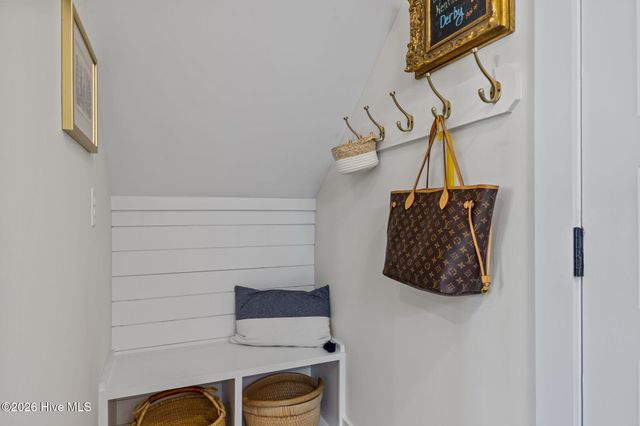 217 Coastline Circle, Swansboro, NC 28584