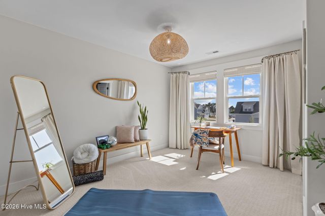 217 Coastline Circle, Swansboro, NC 28584