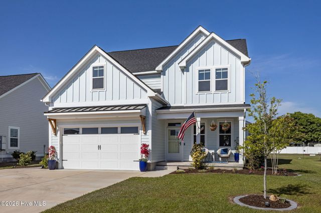 217 Coastline Circle, Swansboro, NC 28584
