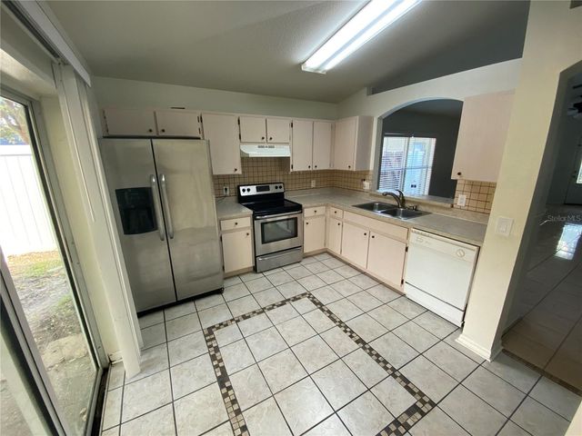 8530 QUARTER HORSE DRIVE, Riverview, FL 33578