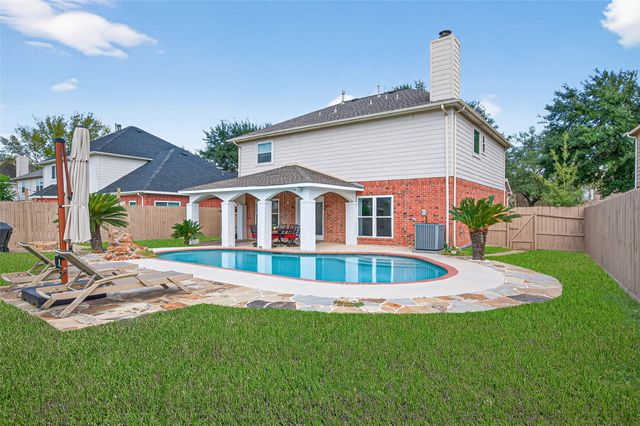 16535 Oat Mill Drive, Houston, TX 77095