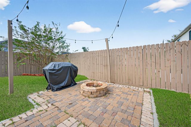 16535 Oat Mill Drive, Houston, TX 77095