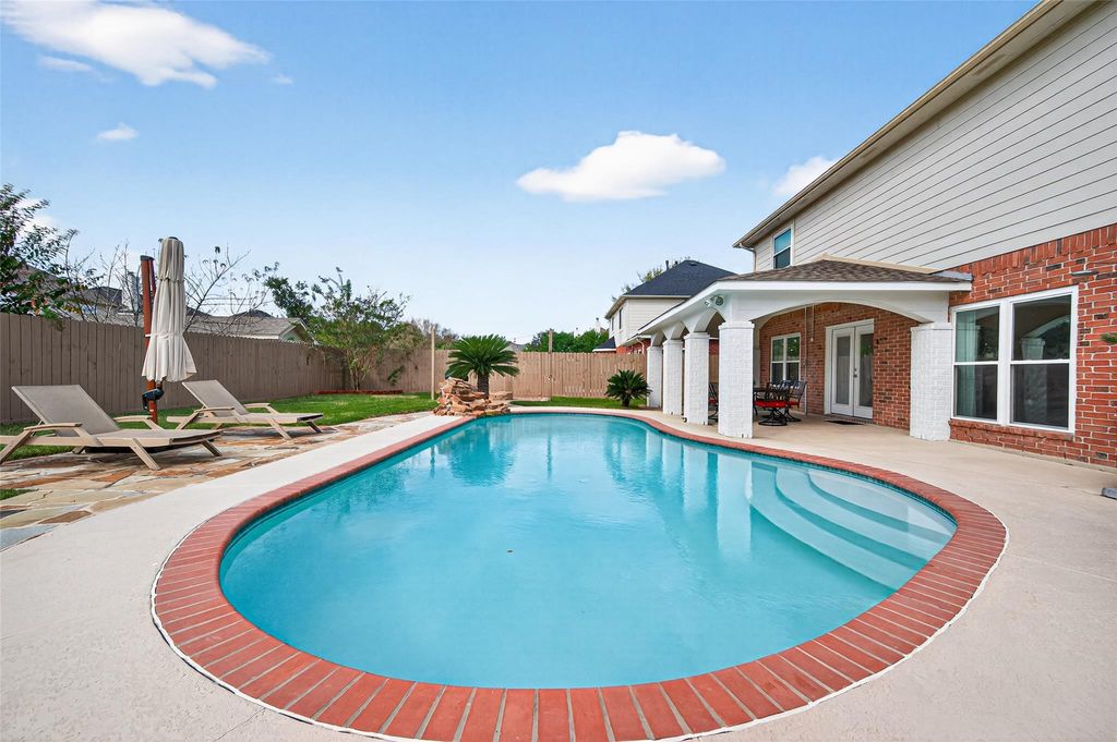 16535 Oat Mill Drive, Houston, TX 77095