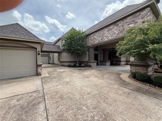 6710 Augusta Pines Parkway E, Spring, TX 77389