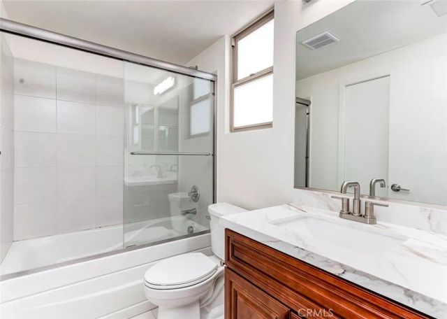 596 S Brea Boulevard, Brea, CA 92821