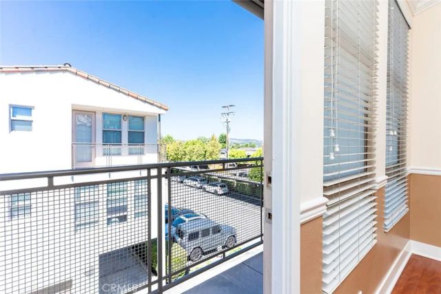 596 S Brea Boulevard, Brea, CA 92821