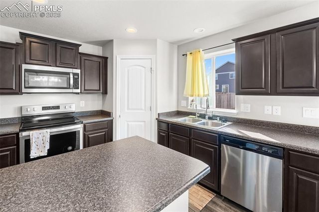 6492 Tillamook Drive, Colorado Springs, CO 80925