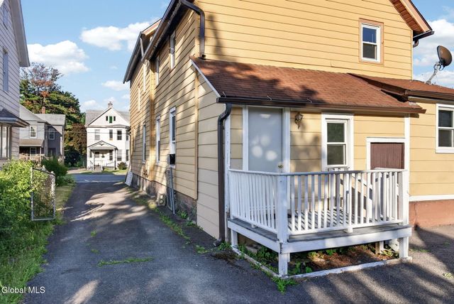 11 Pulver Avenue, Ravena, NY 12143