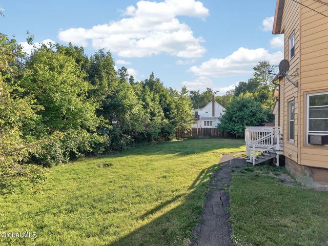 11 Pulver Avenue, Ravena, NY 12143