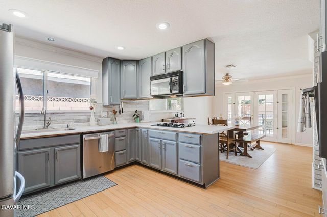 534 W Avenue J10, Lancaster, CA 93534
