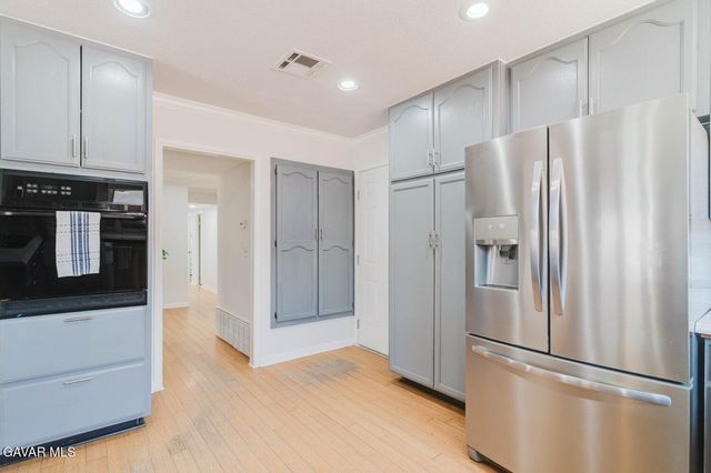 534 W Avenue J10, Lancaster, CA 93534