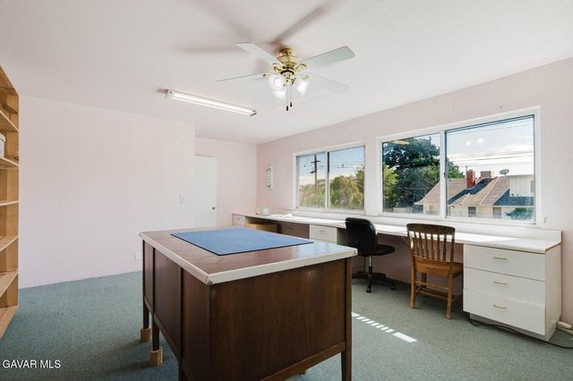 534 W Avenue J10, Lancaster, CA 93534