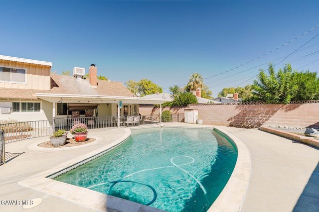 534 W Avenue J10, Lancaster, CA 93534