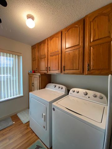 130 Wilshire Drive 34, Hollister, MO 65672