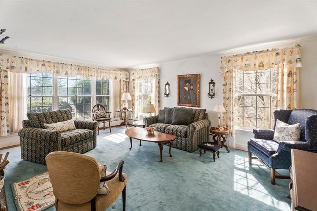 94 Weaver Lane, Tisbury, MA 02568