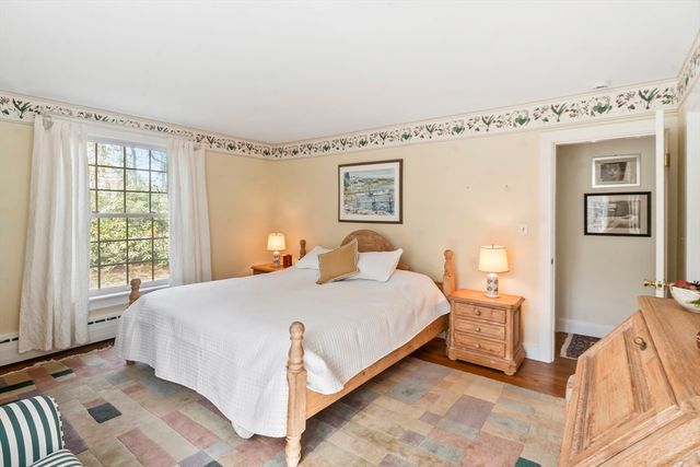 94 Weaver Lane, Tisbury, MA 02568